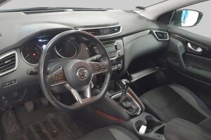 Nissan Qashqai esikatselu 2