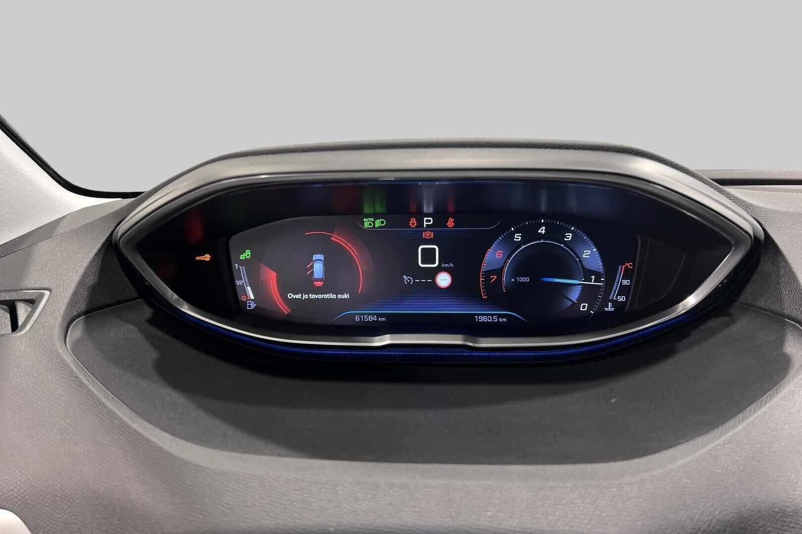 Peugeot 3008 iso kuva 12