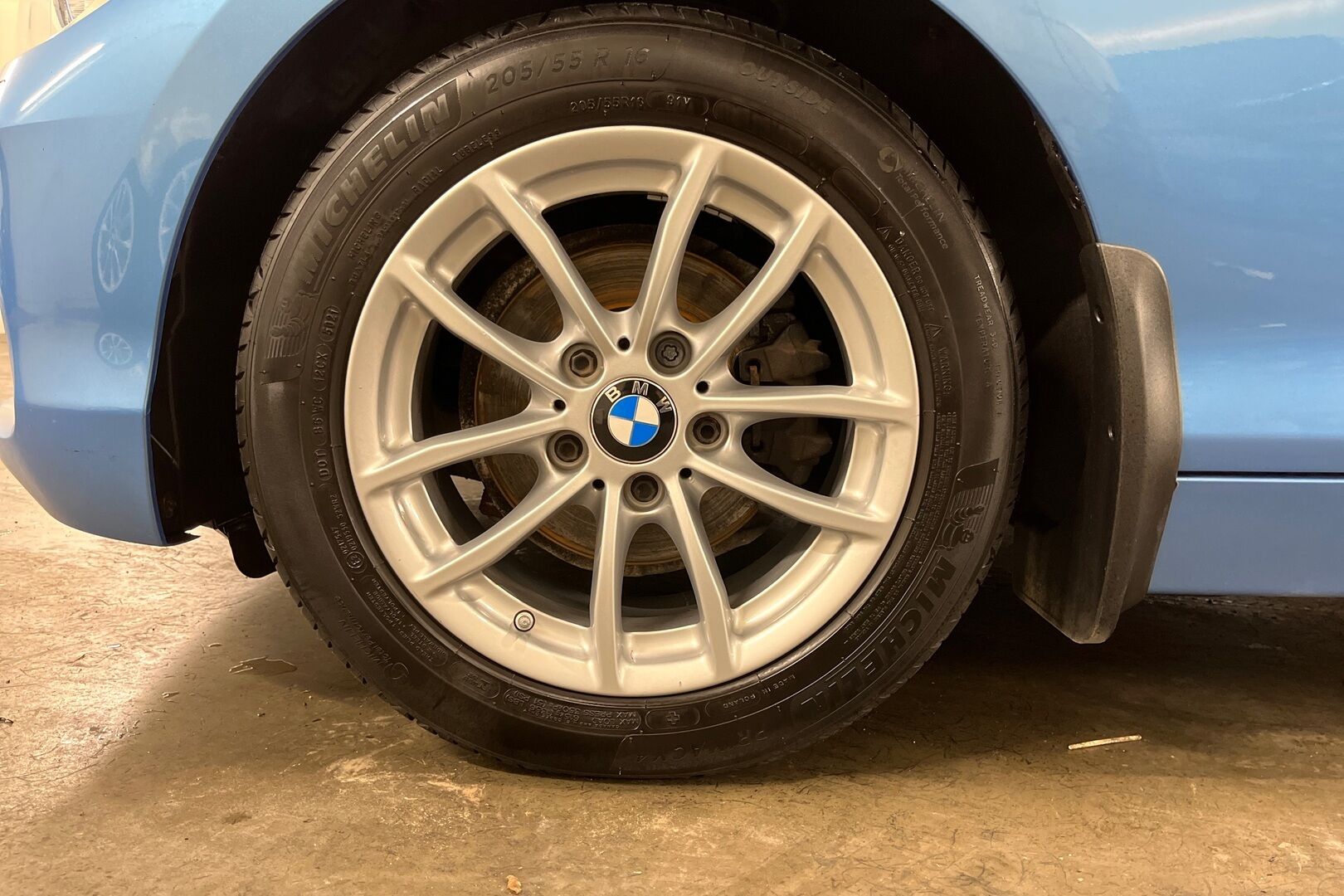 BMW 1-SARJA iso kuva 9