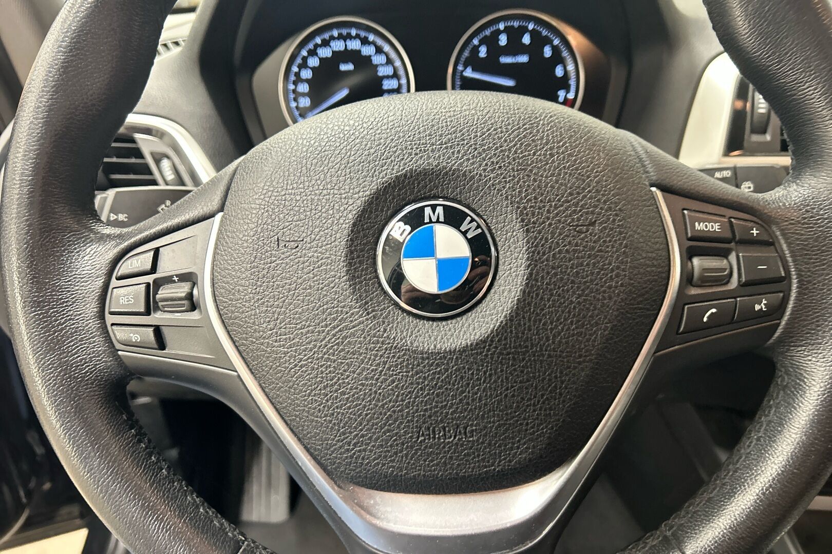 BMW 1-sarja iso kuva 16