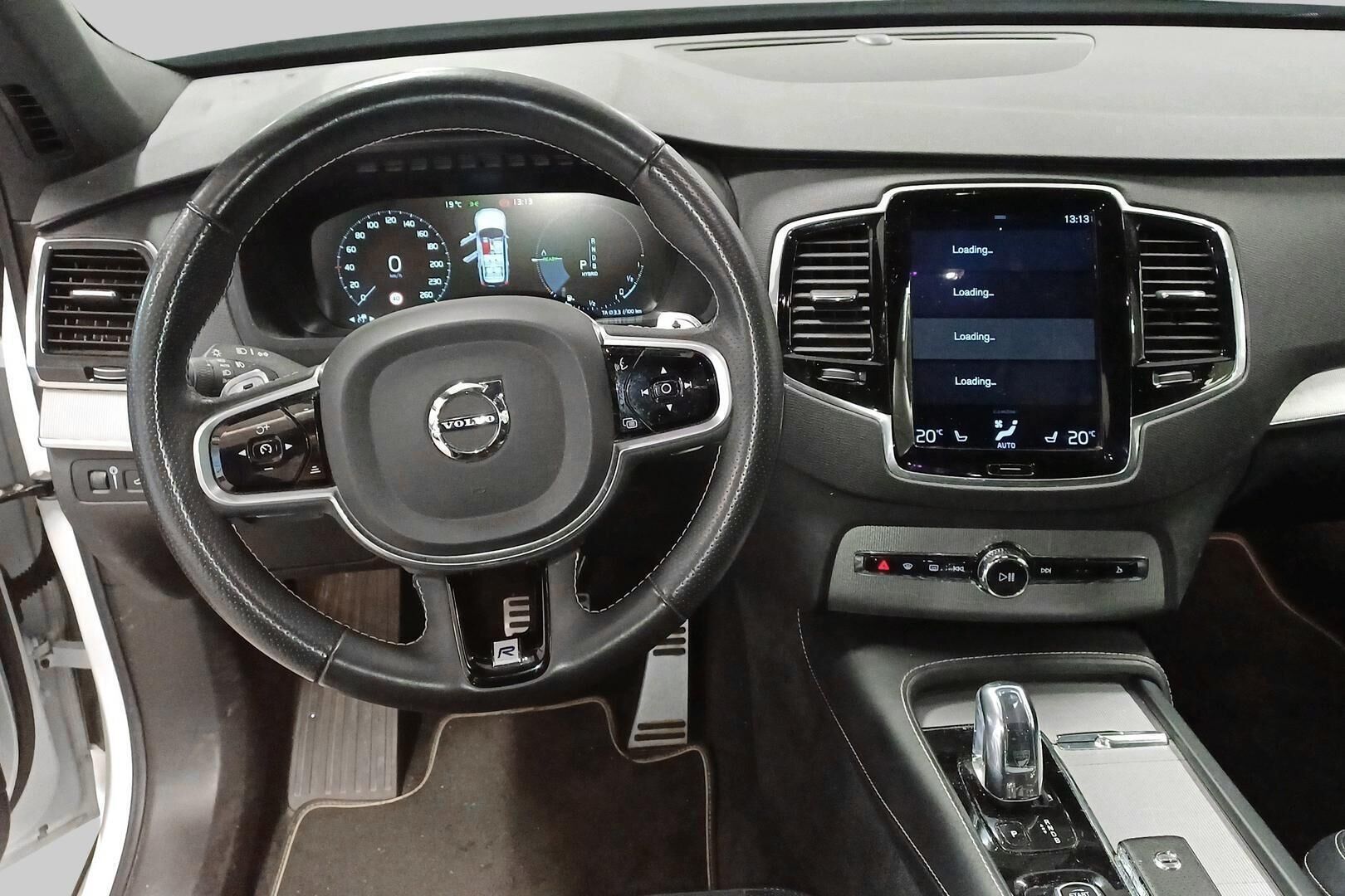 Volvo XC90 iso kuva 2