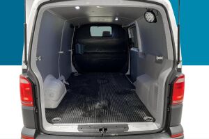 Volkswagen Transporter esikatselu 10