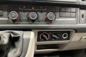 Volkswagen Transporter esikatselu 14