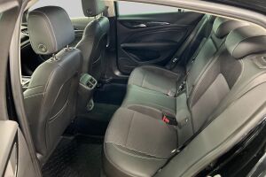 Opel Insignia esikatselu 8