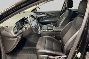 Opel Insignia esikatselu 18