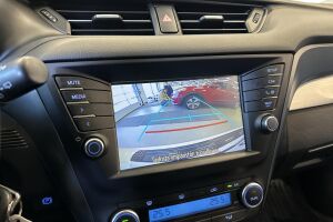 Toyota Avensis esikatselu 23