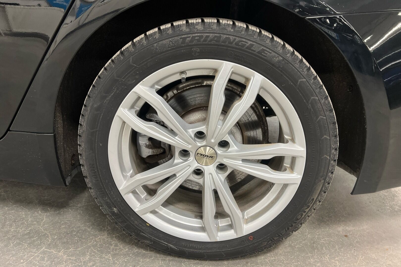 BMW 5-sarja iso kuva 6