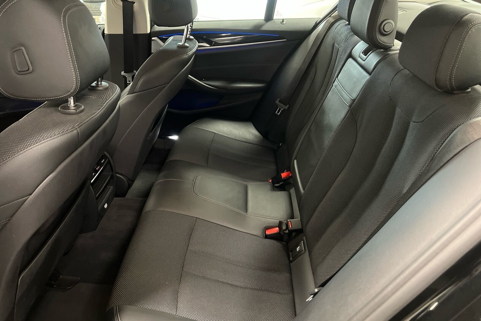 BMW 5-sarja iso kuva 9
