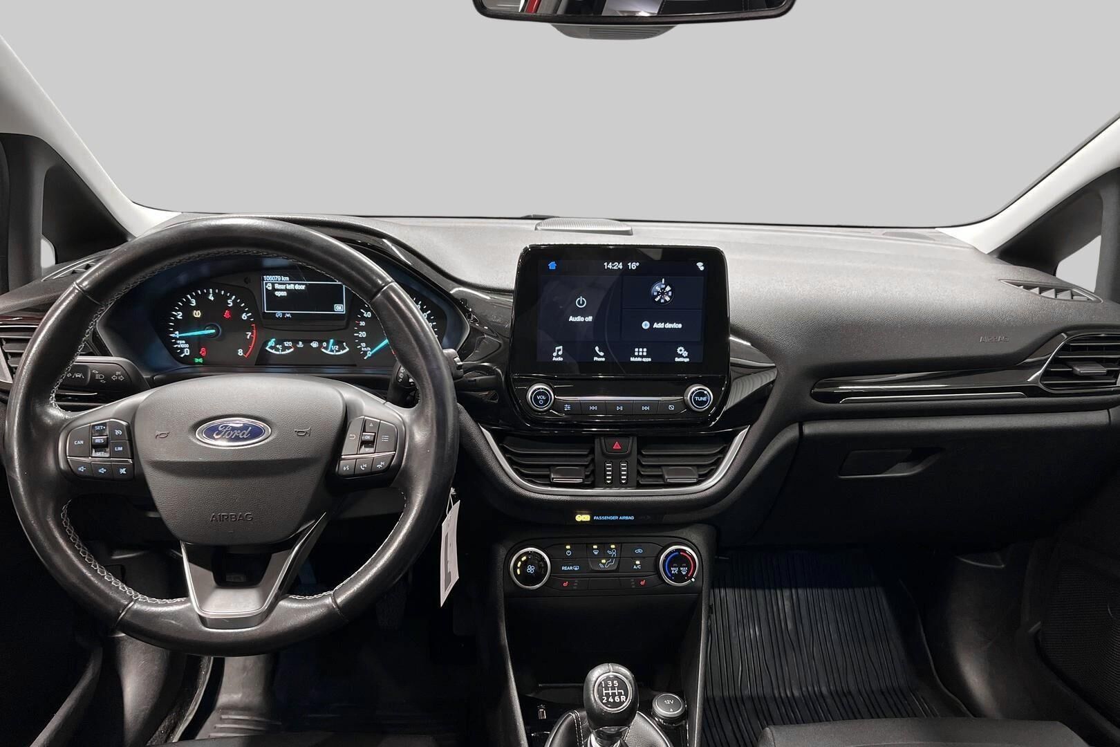 Ford Fiesta iso kuva 11