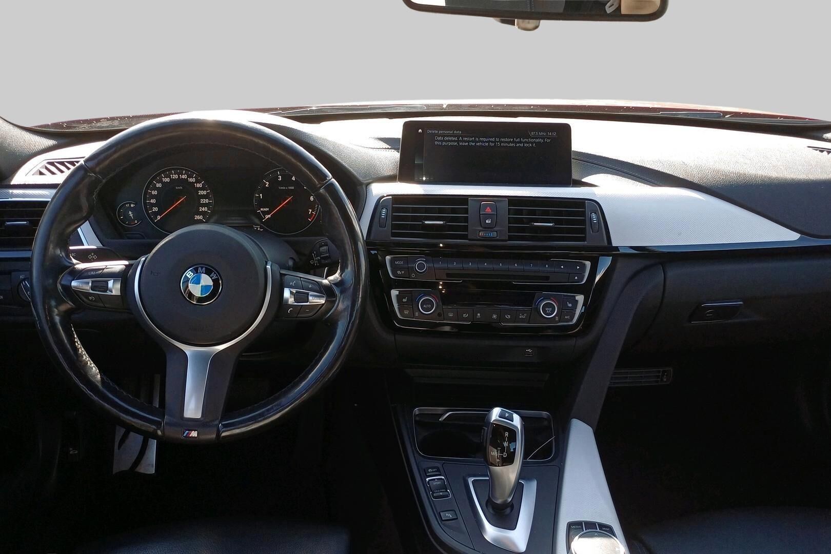 BMW 3-SARJA iso kuva 2