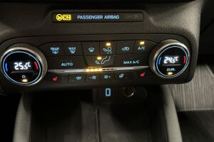 Ford Focus esikatselu 16