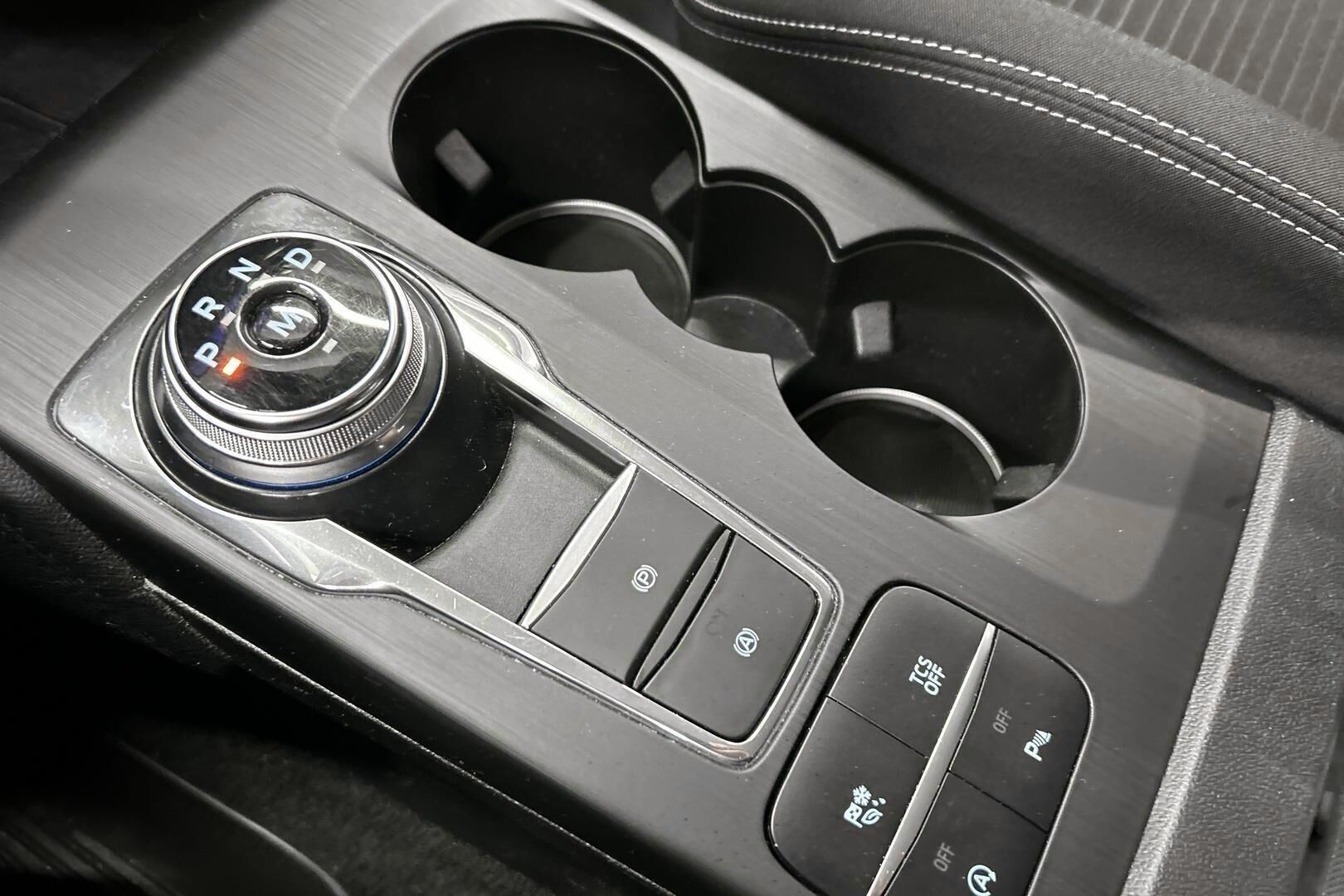 Ford Focus iso kuva 17