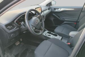 Ford Focus esikatselu 2
