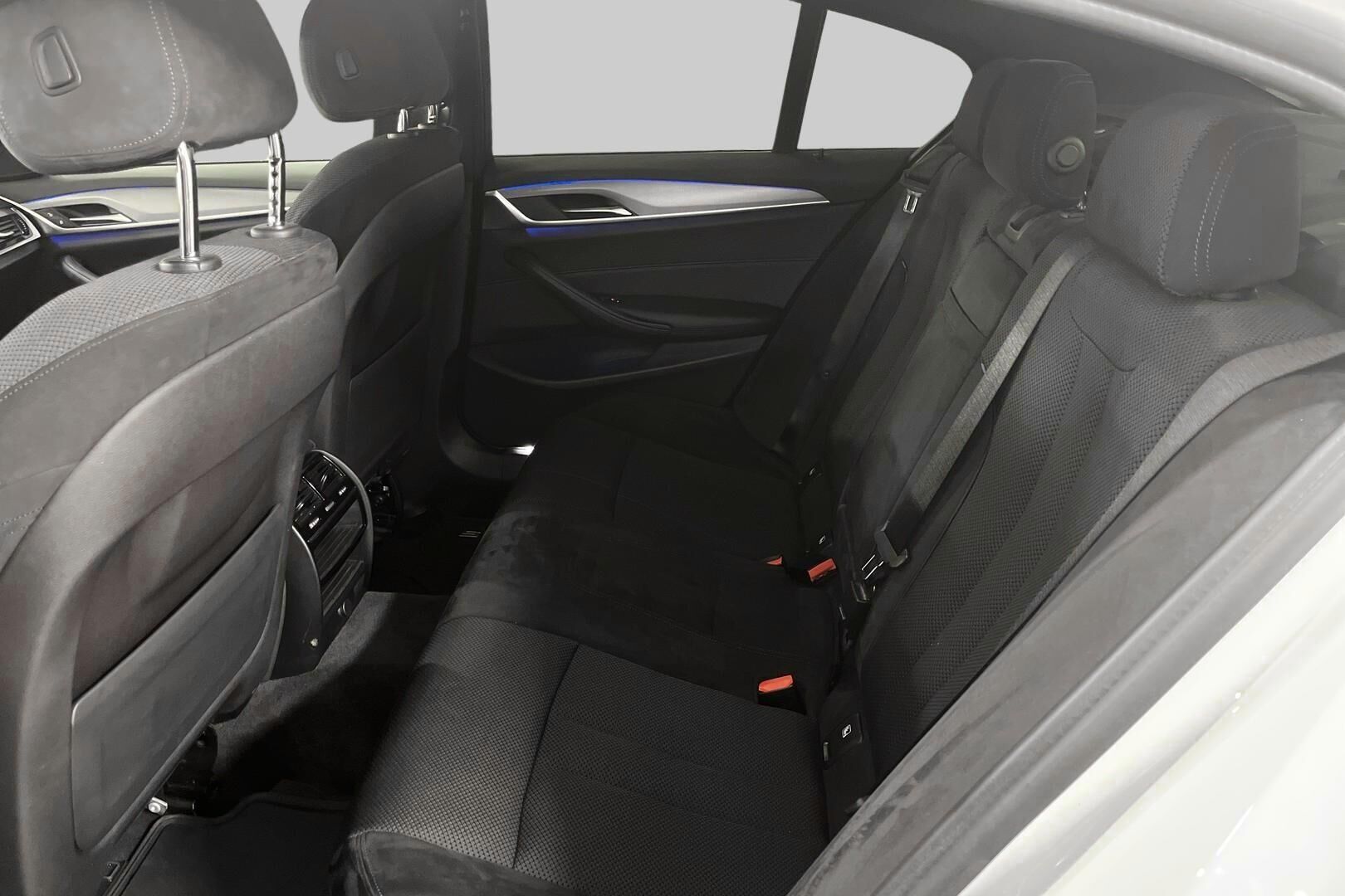 BMW 5-sarja iso kuva 10