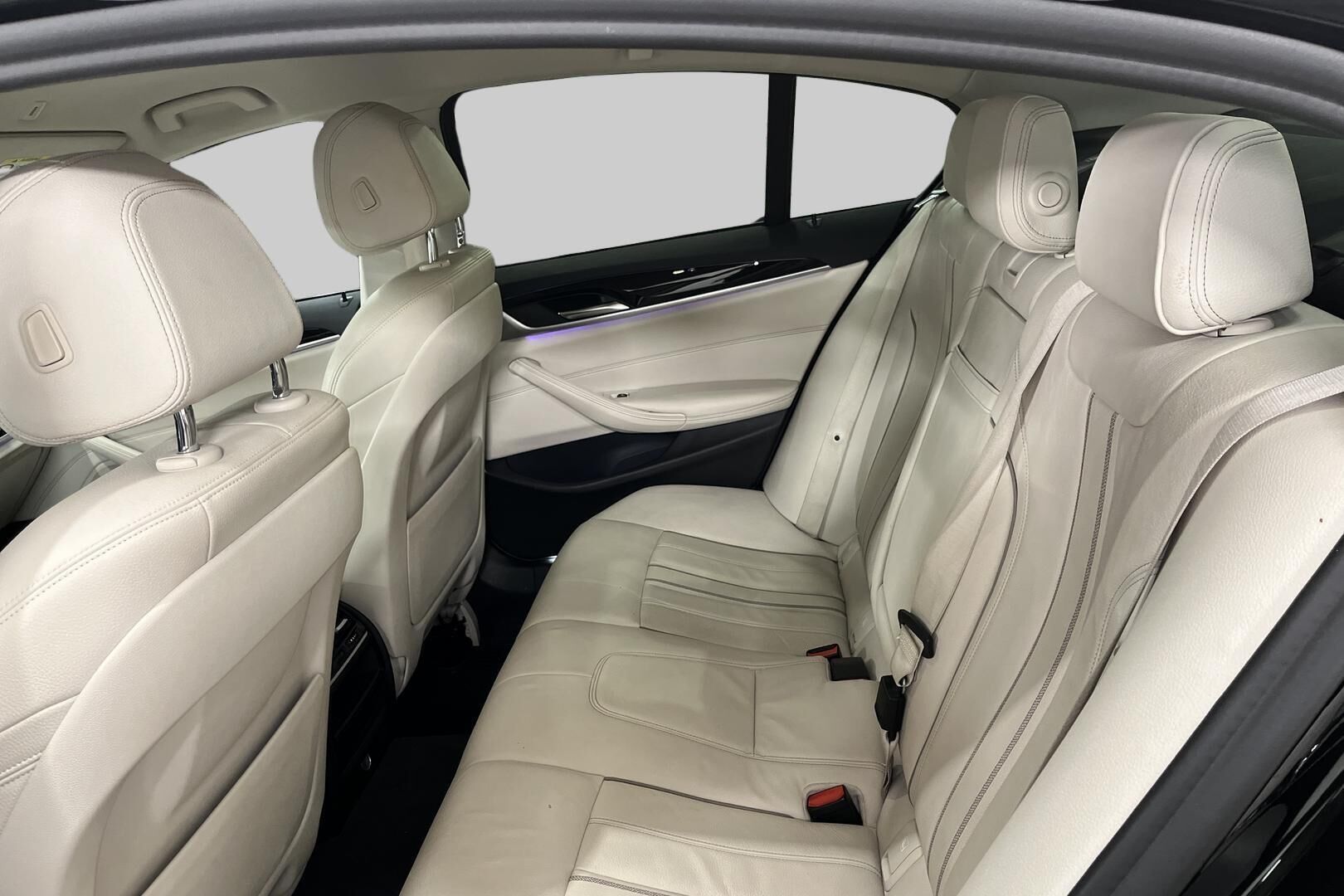 BMW 5-sarja iso kuva 5