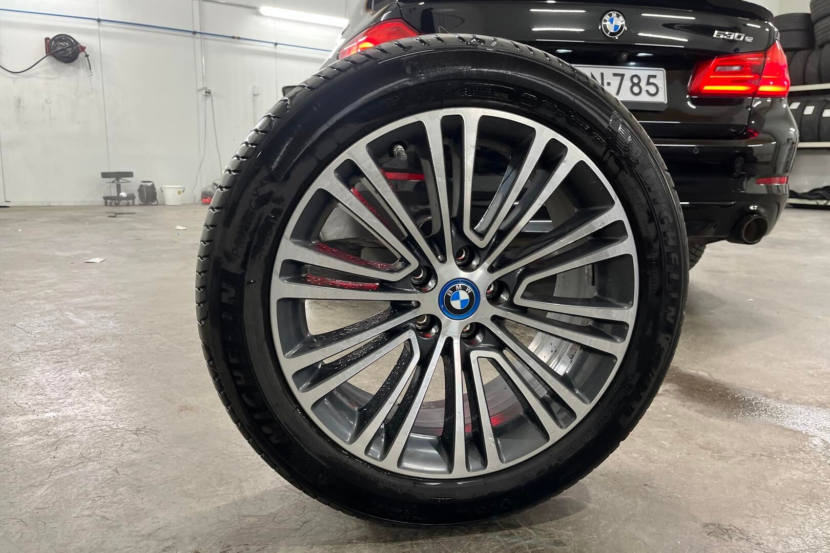 BMW 5-sarja iso kuva 14