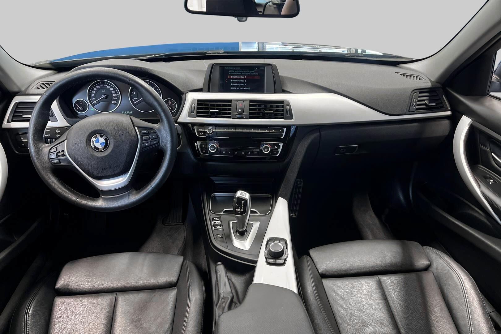 BMW 3-sarja iso kuva 11