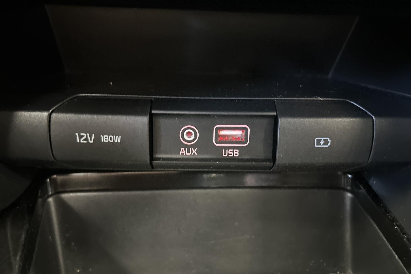 Kia Ceed iso kuva 20