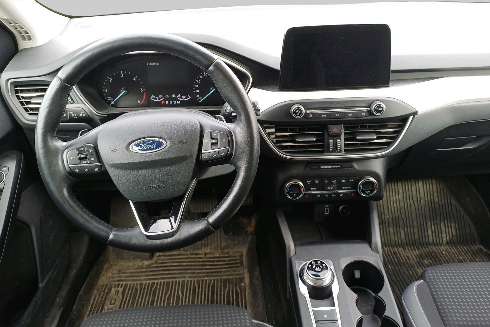 Ford Focus iso kuva 2