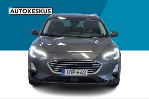 Ford Focus esikatselu 2