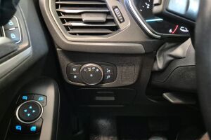 Ford Focus esikatselu 21