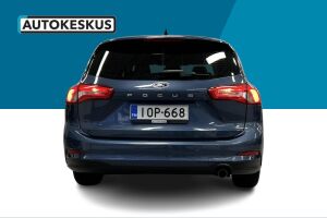 Ford Focus esikatselu 5