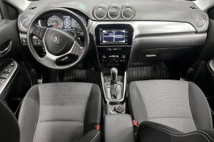 Suzuki Vitara esikatselu 10