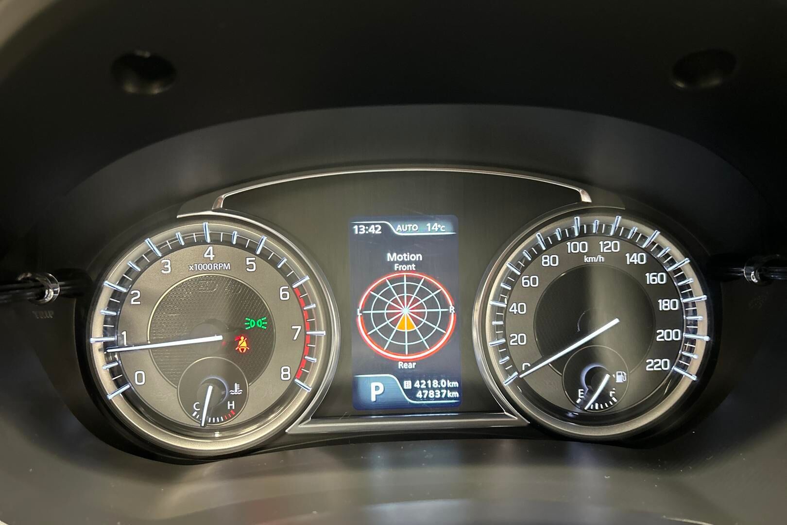 Suzuki Vitara iso kuva 16