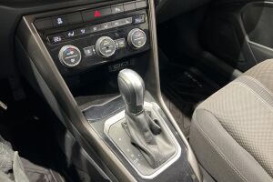 Volkswagen T-Roc esikatselu 18