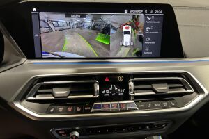 BMW X5 esikatselu 19