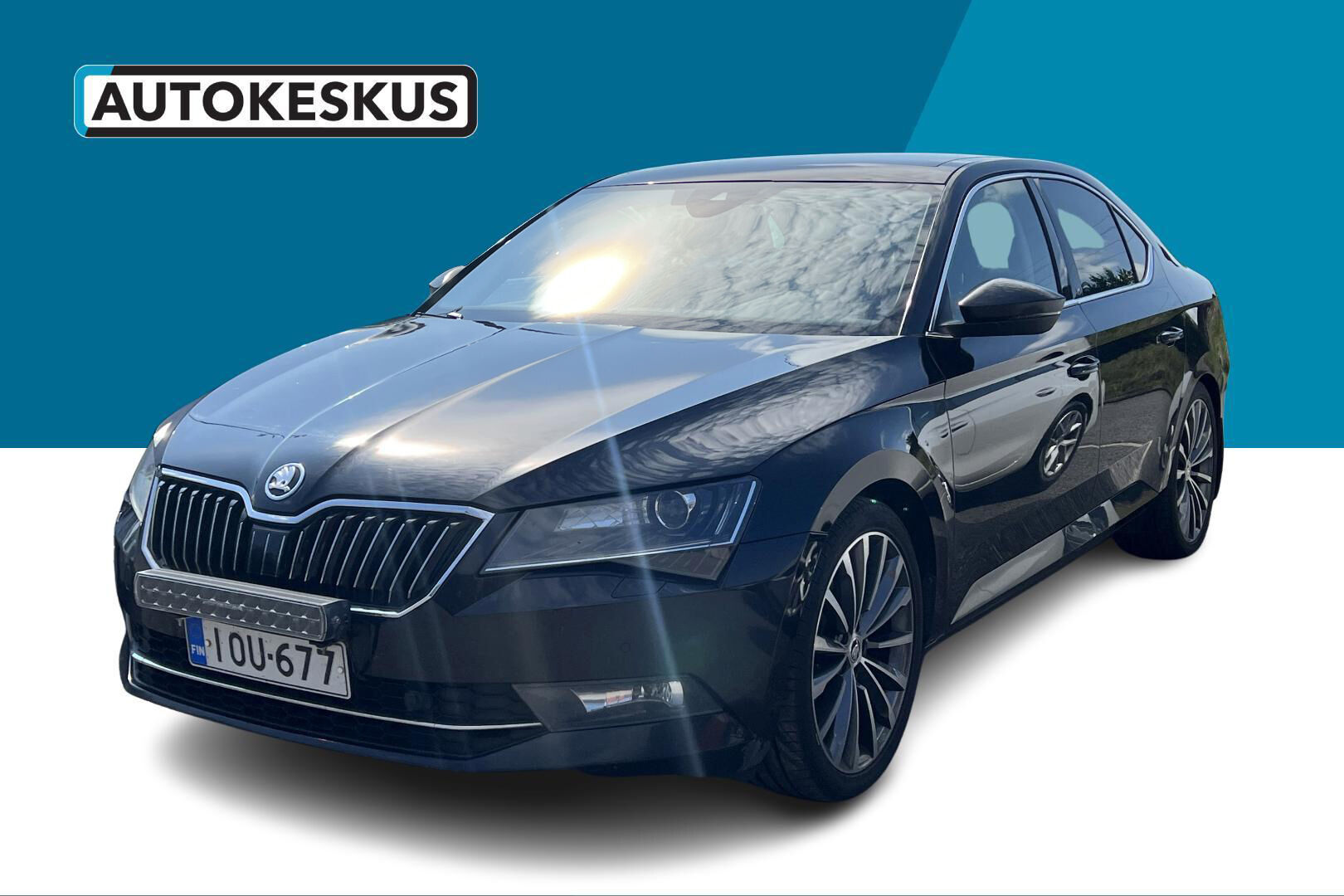 Skoda Superb iso kuva 0