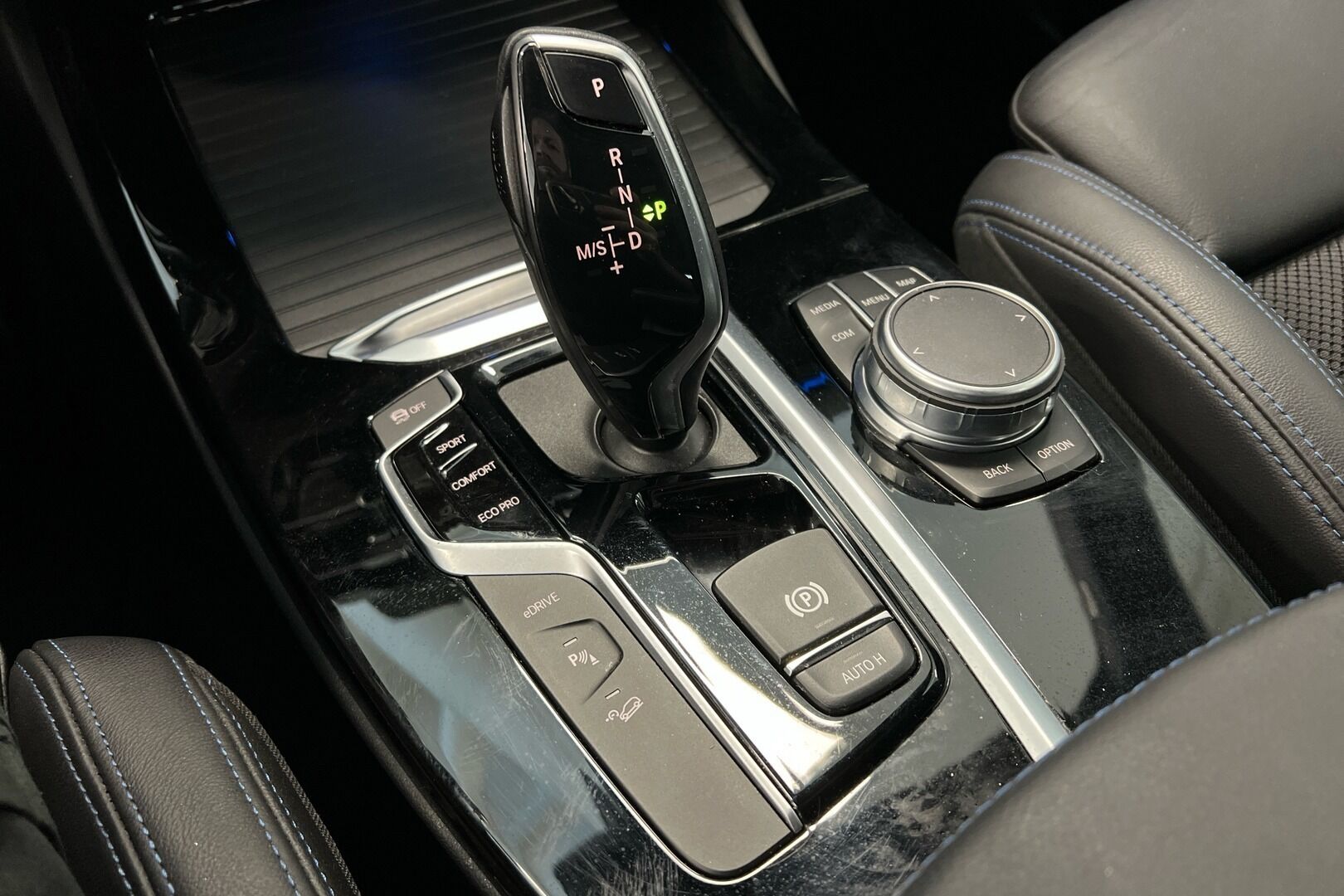 BMW X3 iso kuva 11