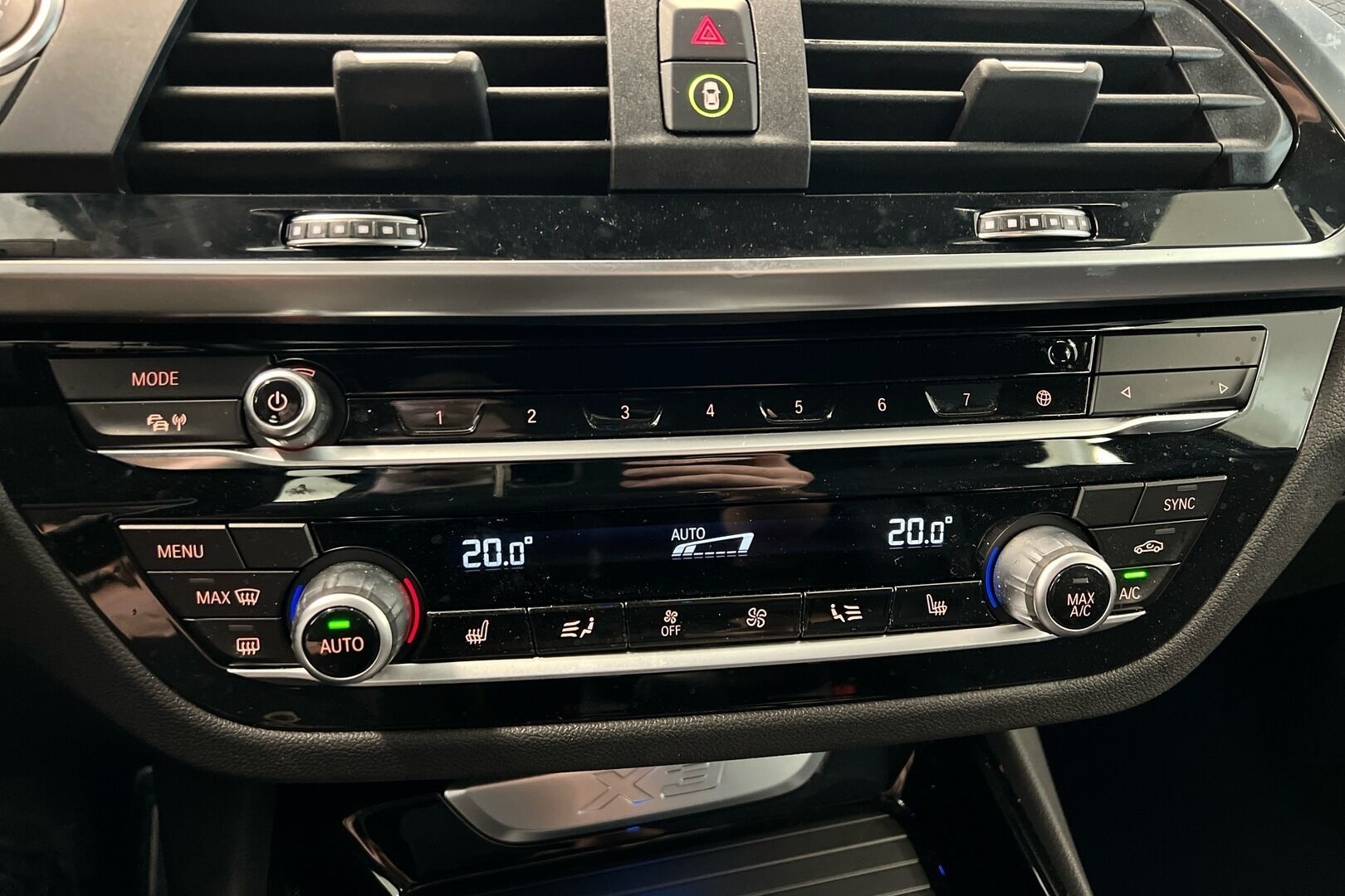 BMW X3 iso kuva 14