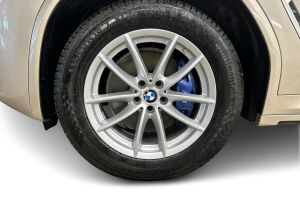 BMW X3 esikatselu 14