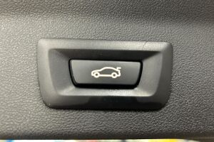 BMW X3 esikatselu 26