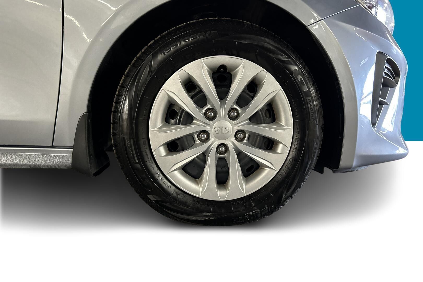 Kia Ceed iso kuva 12