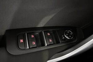 Kia Ceed esikatselu 22