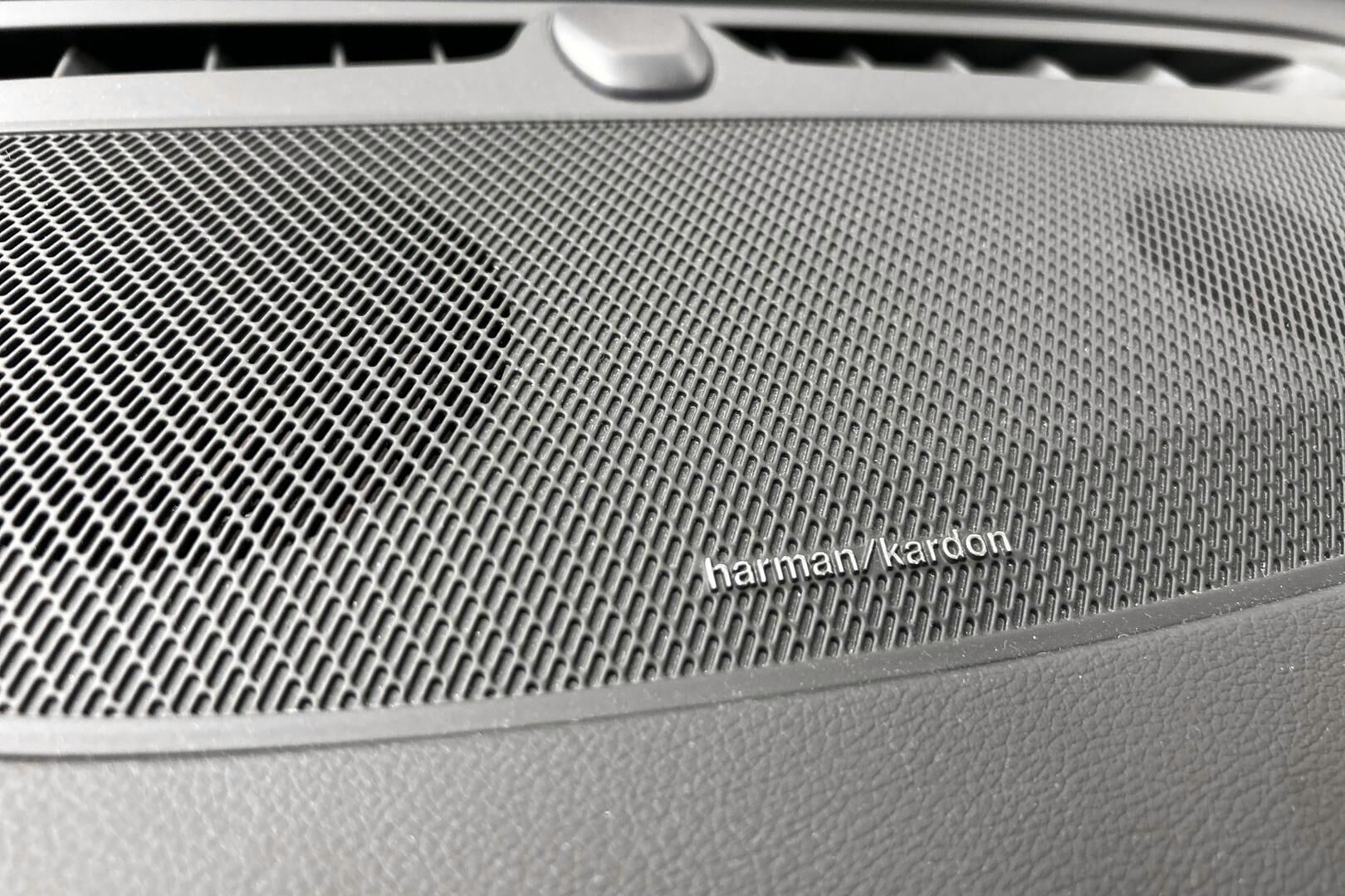 Volvo XC90 iso kuva 25