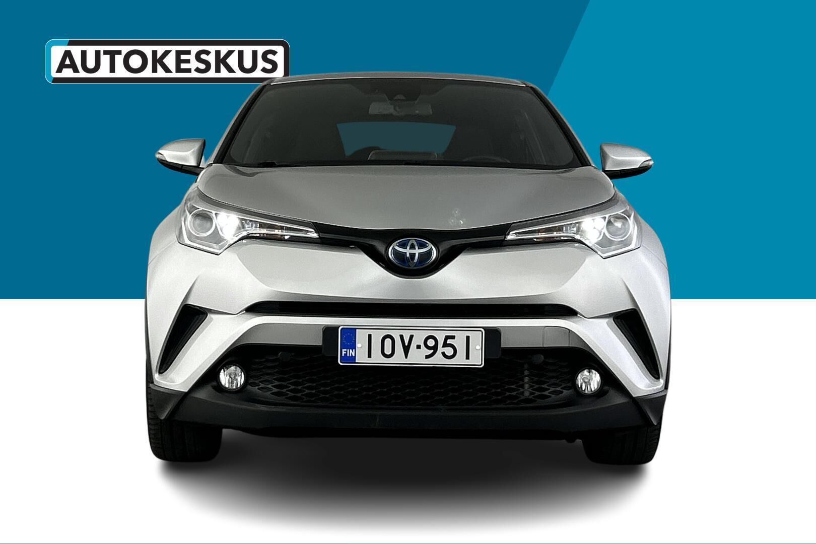 Toyota C-HR iso kuva 1