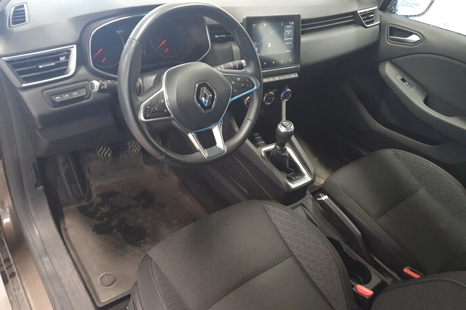 Renault Clio iso kuva 1