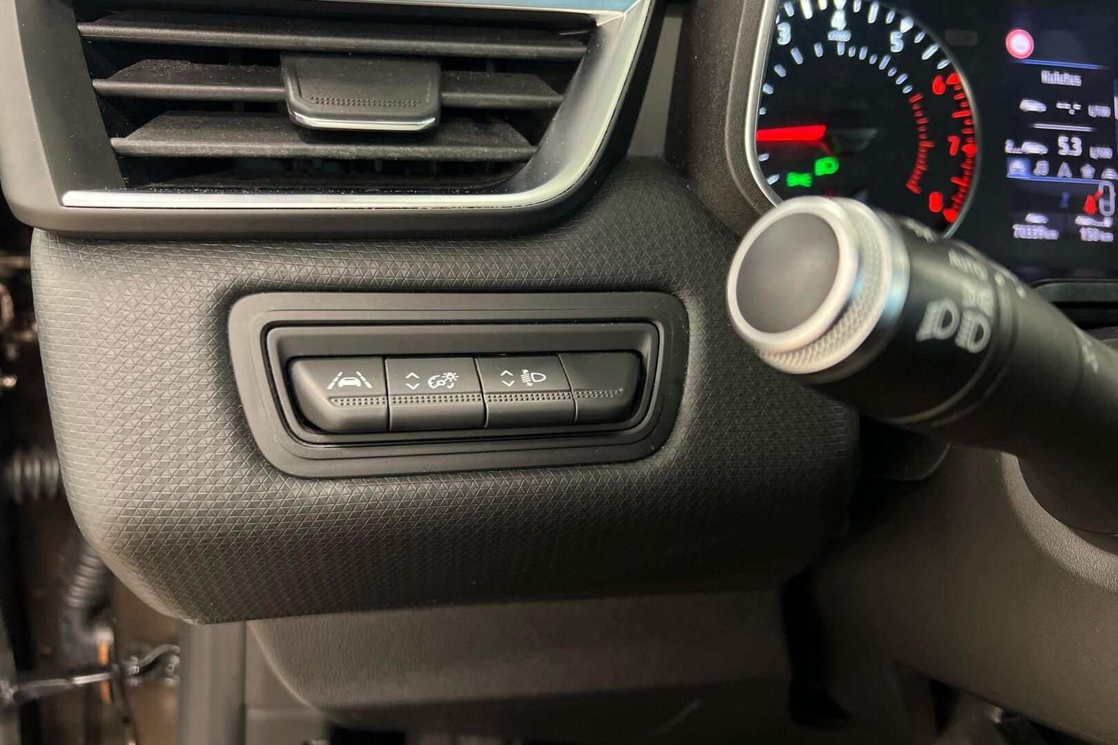 Renault Clio iso kuva 18