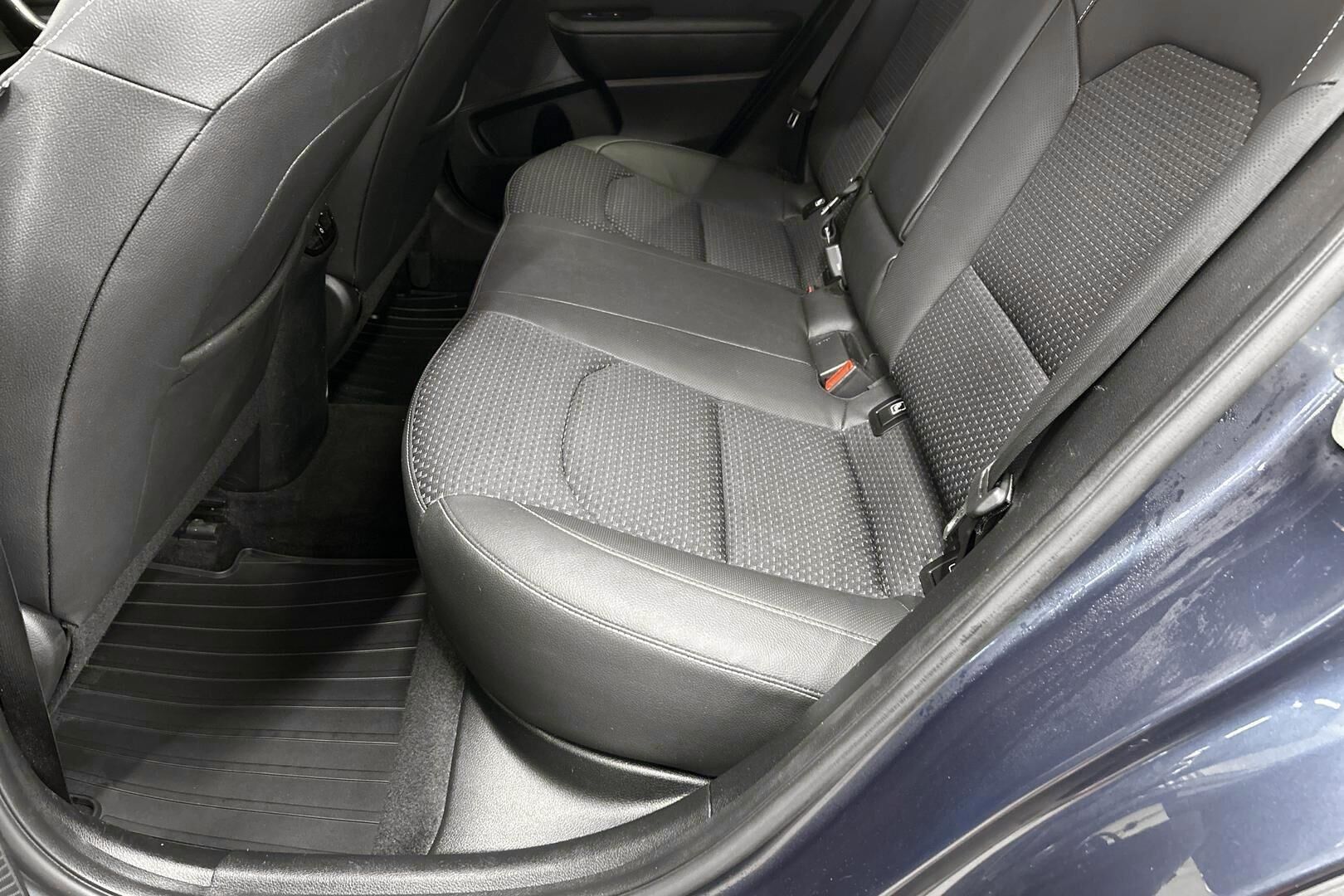 Kia XCeed iso kuva 10
