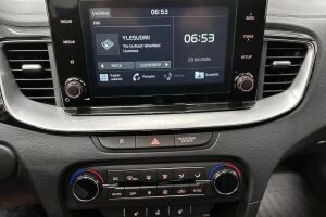 Kia XCeed esikatselu 15
