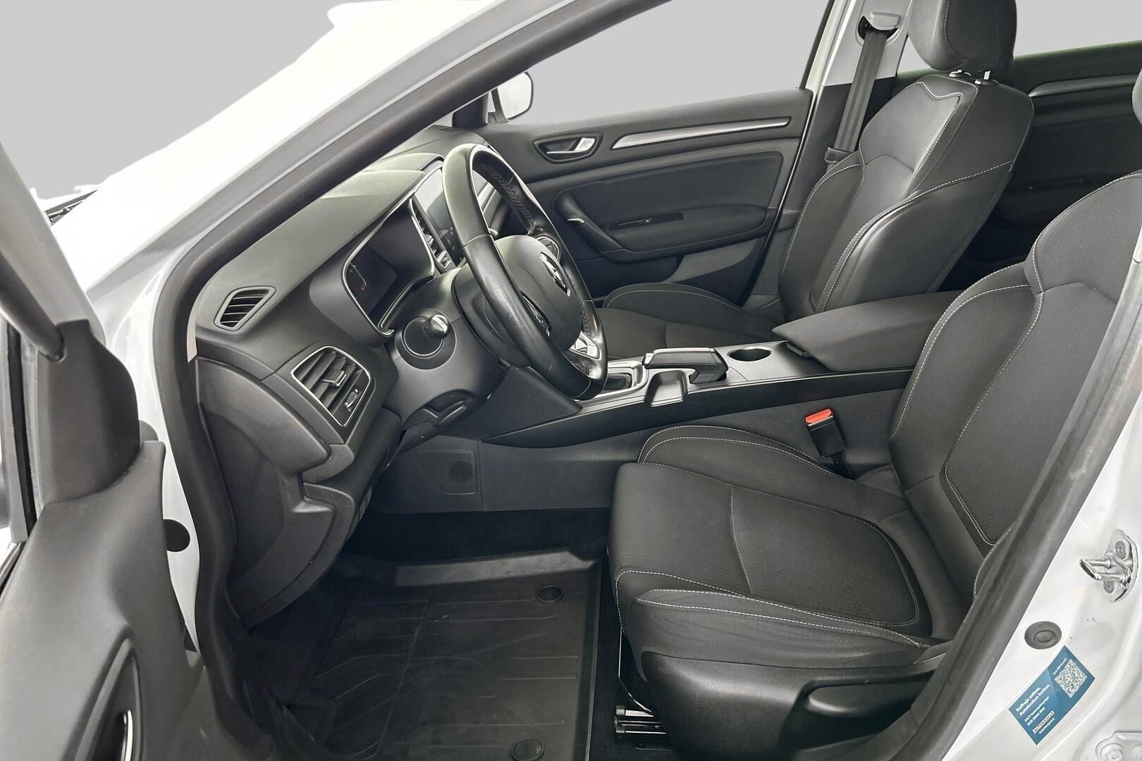 Renault Megane iso kuva 7