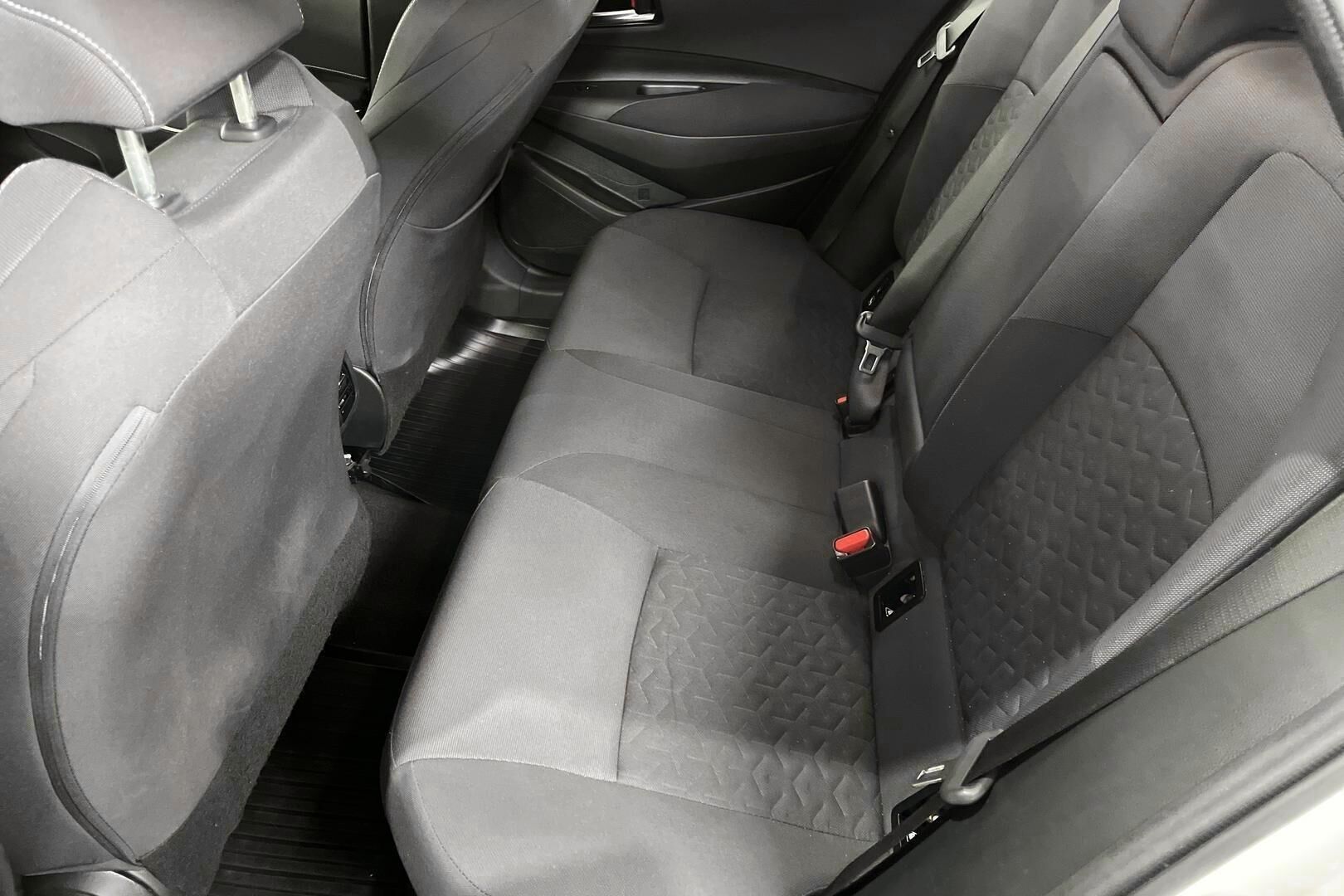 Toyota Corolla iso kuva 9