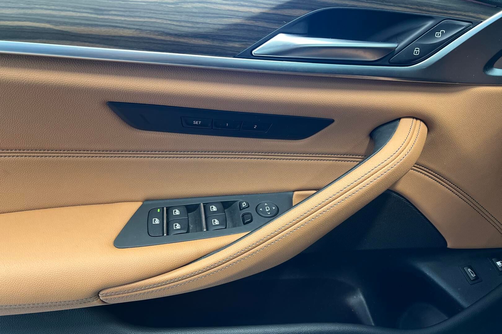 BMW 5-sarja iso kuva 13