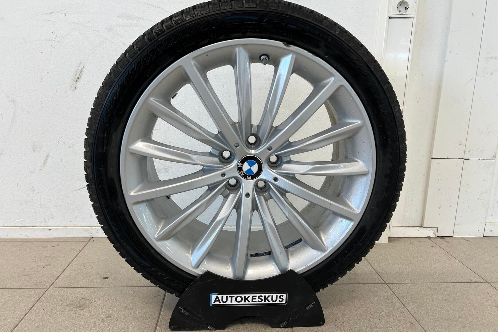 BMW 5-sarja iso kuva 14