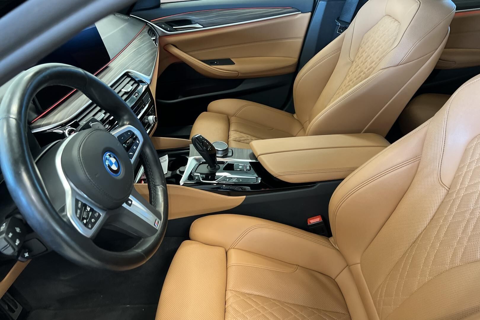 BMW 5-sarja iso kuva 18