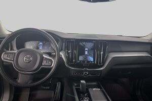 Volvo XC60 esikatselu 10
