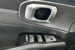 Kia Sorento esikatselu 24